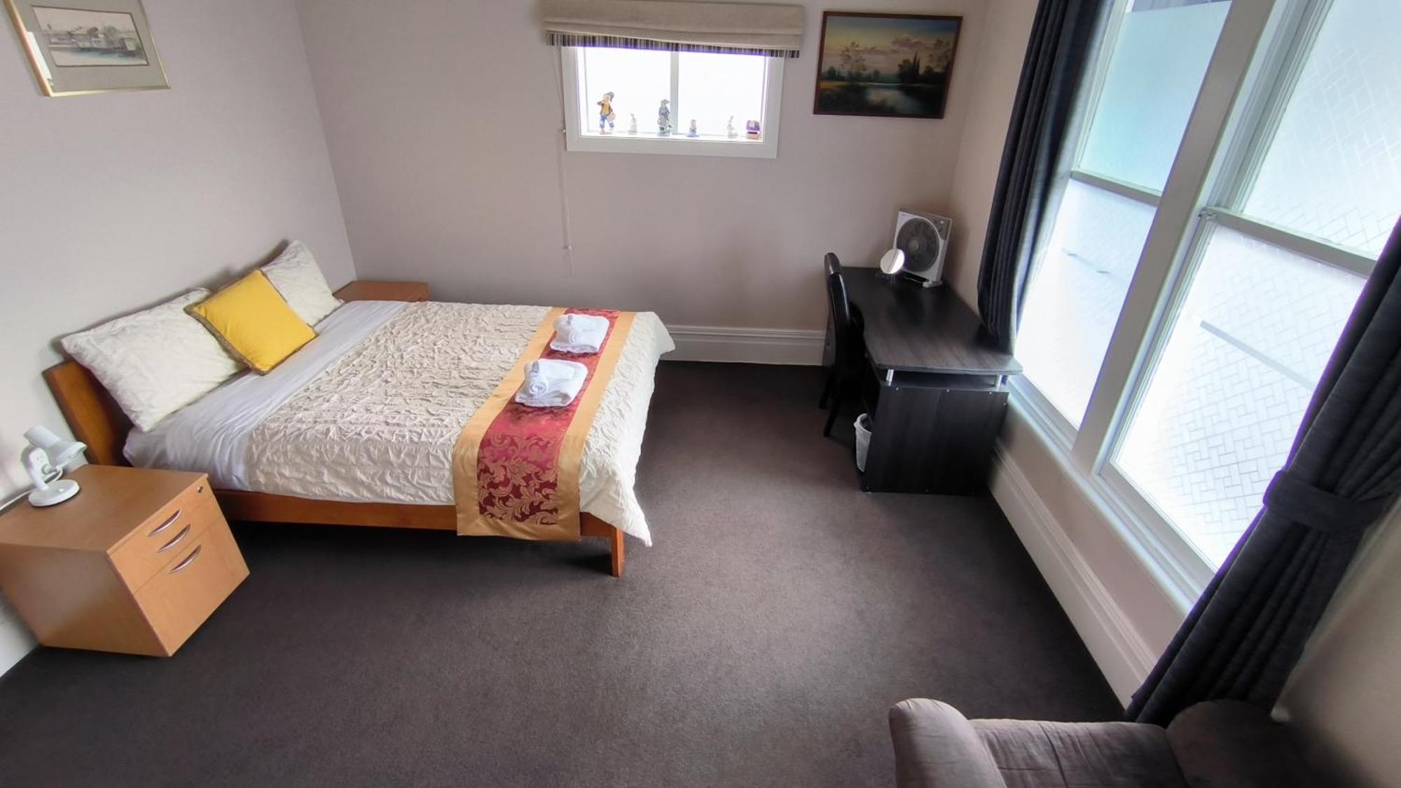 5 Large Bedroom Villas Suitable For 10People Christchurch Exterior foto